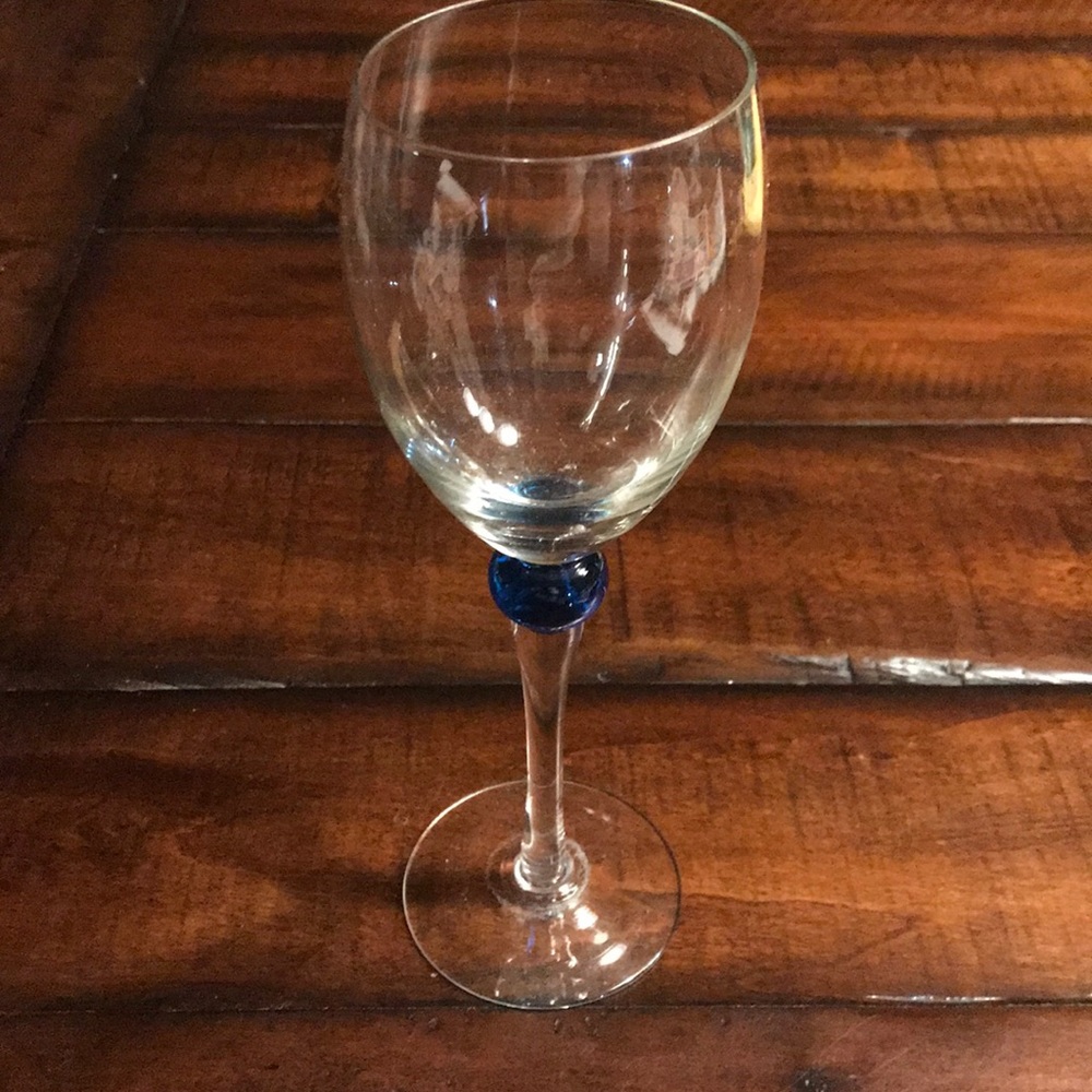 Single Wine Glass